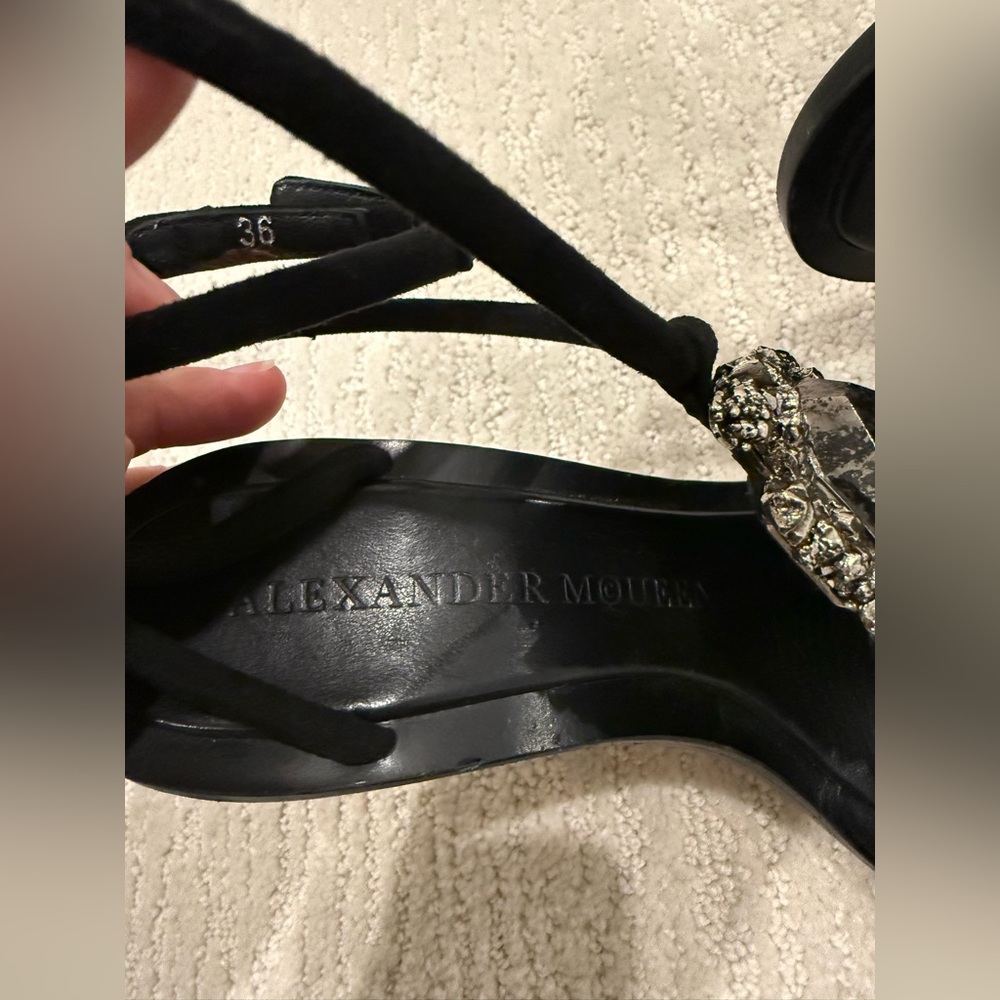 Alexander McQueen Black Suede T-Strap Wedge Sandals with Gold Sculpted Heel - Picture 9 of 15